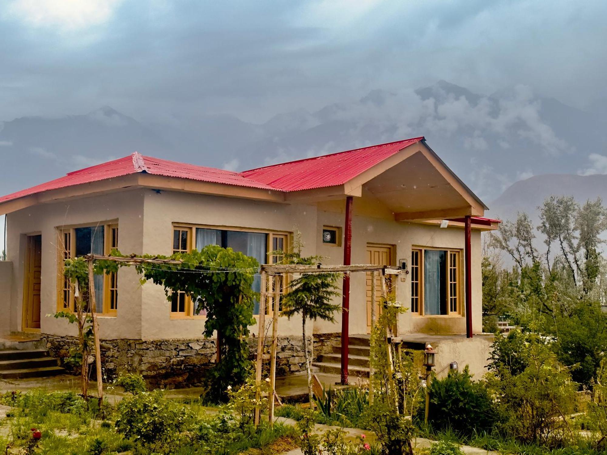 Orgventure Resorts Skardu Exterior foto